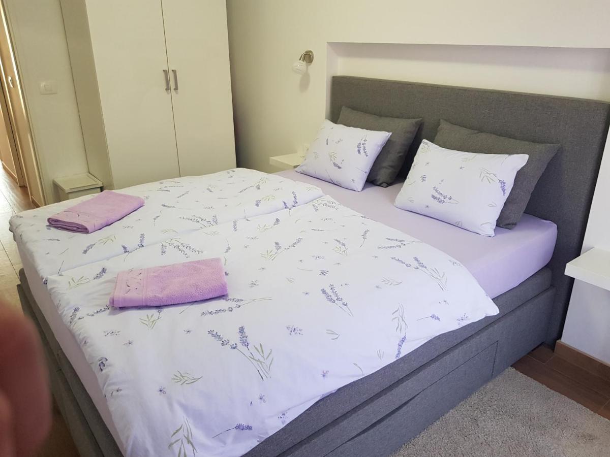 Apartman Luka Novigrad Istria Exterior foto