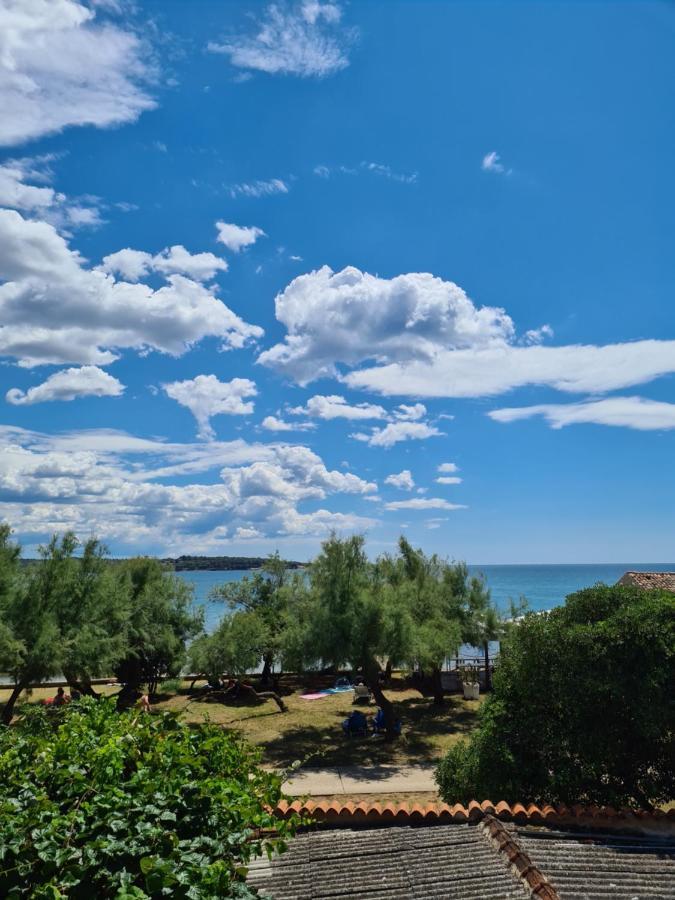 Apartman Luka Novigrad Istria Exterior foto