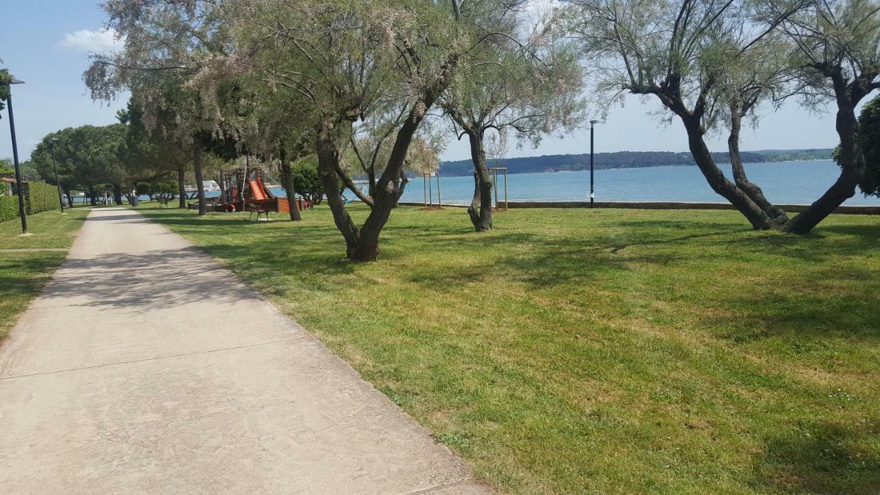 Apartman Luka Novigrad Istria Exterior foto