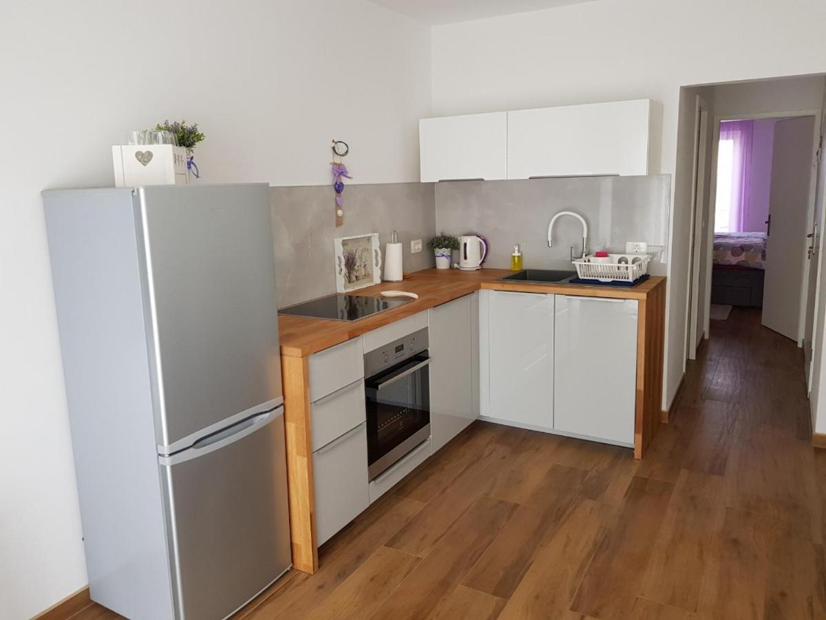 Apartman Luka Novigrad Istria Exterior foto
